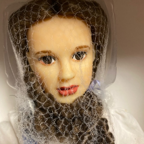 WIZARD OF OZ DOROTHY MUSICAL DOLL FRANKLIN MINT ORIGINAL BOX & MUSIC BOX - Picture 3 of 11